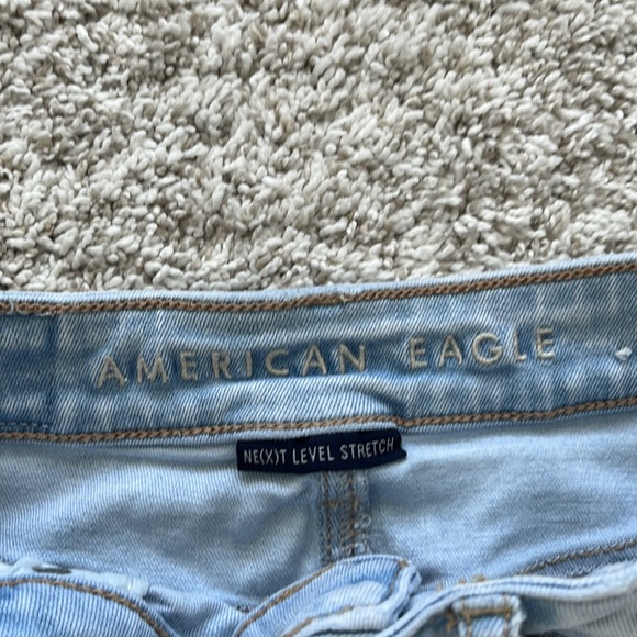 American Eagle women’s super high-rise shortie. Size 0 - Picture 2 of 5